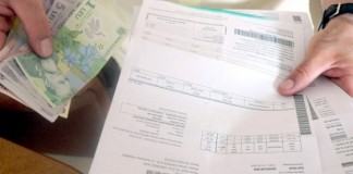 Factura la curent în România: bogaţii plătesc cel mai puţin, iar săracii cel mai mult factura