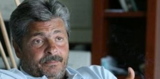 Sorin Ovidiu Vantu-Băi, Antena 3, în ziua în care băgai breaking news cu știrea că sunt la DNA și torn pe toată lumea, eram la Penitenciarul Rahova unde îi țineam de urât candidului tău patron, la biblioteca stabilimentului mai sus menționat (a nu se înțelege că ne băteam pe burtă, cuprinși de tandrețe) Băi, canal de știri, referitor la știrea conform căreia am fost mușcat de un șobolan de testicule, țin să precizez că lucrurile au stat exact invers. sorin-ovidiu-vantu