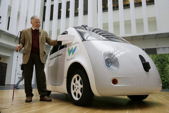 Google creează o companie de mașini care se conduc singure! Noua afacere se numește Waymo