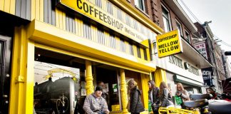 De ce a fost închis cel mai vechi cannabis coffeeshop din Amsterdam De ce a fost închis cel mai vechi cannabis coffeeshop din Amsterdam