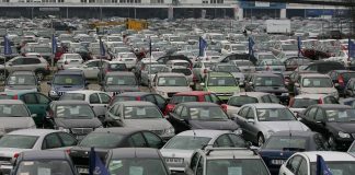 Înmatriculările de autoturisme second hand au explodat în România, în primele două luni din acest an, ajungând la 76.439 de unităţi, în creştere cu aproape 95% faţă de aceeaşi perioadă din 2016, când numărul acestora a fost de 39.328 de exemplare masini-targ