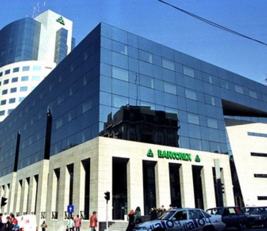 Bancorex – o istorie a devalizarii sistemului bancar romanesc, condusa de securisti. Dosarul devalizarii Bancorex-campionii creditelor nereturnate la Bancorex-oameni de ,,afaceri de succes azi”-George Constantin Paunescu (media,real estate), Liviu Tudor-devalizatorul bancii Unirea, asociatul lui Iacobov si al economatelor lui Nastase- azi Genesis Property (regele imobiliarelor), Dorin Iacob-devoaleaza culisele statului paralel la Realitatea, Catalin Botezatu-specialist in chiloti cu diamante, prezentator media ,,celebru”…Bancorex-operatiune specifica securistilor si politicienilor de duzina pentru care nimeni nu a platit aproape nimic… Bancorex