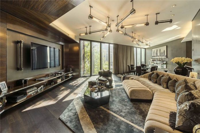 6 Luxury Homes and Properties for Sale in Knightsbridge