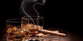 De ce oameni inteligenți și puternici preferă să bea whisky sau… whiskey De ce oameni inteligenți și puternici preferă să bea whisky sau... whiskey
