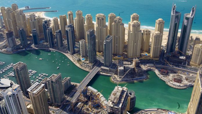 Luxury Living at Dubai Marina