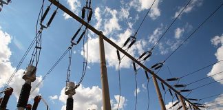 1,2 milioane de consumatori casnici de electricitate, au părăsit piaţa reglementată şi au ales să încheie contracte noi, pe piaţa liberă "Rețeaua Reglementatorilor din România" va fi inființată de ANCOM, Consiliul Concurenței și ANRE