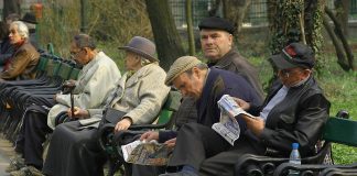 Securitatea financiară a pensionarilor este pusă în pericol în România din cauza sporului negativ şi a migraţiei. Șapte milioane de români sunt deja afectaţi