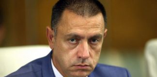 Preşedintele Autorităţii Naţionale pentru Resurse Minerale (ANRM),Gigi Dragomir, într-o notă de informare transmisă premierului ţării, arată că România a fost prejudiciată cu peste 8 miliarde lei, în perioada 2006-2018, ca urmare a neactualizării redevenţelor plătite de companiile de petrol şi gaze