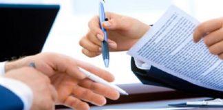 proprietatea de stat este a tuturor și a nimănui, ea tinzand să fie prost gospodărită și risipită din cauza stimulentelor perverse pe care le imprimă asupra comportamentului celor care ajung să o controleze sau să se folosească de ea