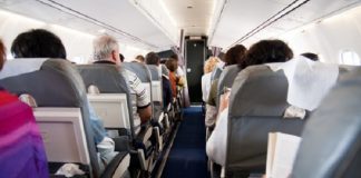 Manual de facut bani in pandemie – investigatie – cum se fura 30 de milioane de euro/ cum se cheltuie pe transportul unor masti 5,3 milioane de euro si cum stau toate nefolosite intr-un depozit de la marginea Bucurestiului