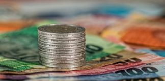 Nici macar Statistica nu mai poate ascunde amputerea puterii de cumparare. In 6 luni, inflatie de 3,4% (de fapt, mai aproape de 8%)