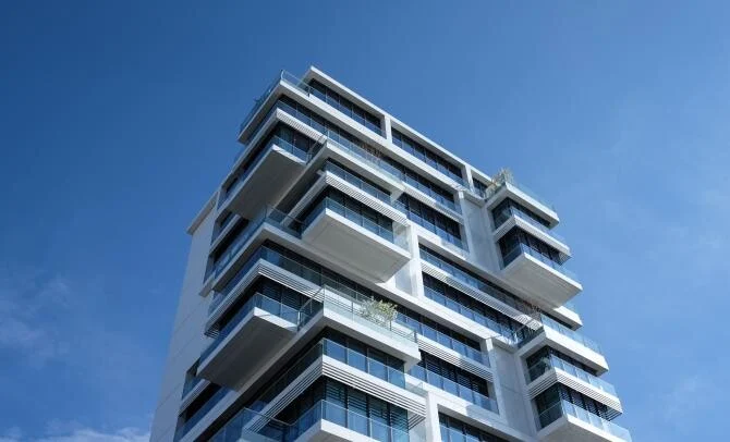 investitii-in-imobiliare-granvia-pleaca-din-romania-din-cauza-lui-nicusor-dan_31307400