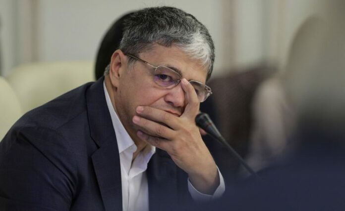 Marcel-Bolos-InquamPhotos-Octav-Ganea-1-768x471