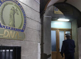 S-o… ce? Sorina!!!