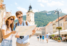 Americanii au devenit cei mai valoroși turiști pentru România: peste 5 miliarde de euro au intrat în economie, iar marile lanțuri hoteliere pariază pe boom-ul care abia începe turiștii străini în România și creșterea veniturilor din turism în 2025