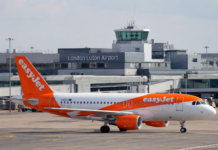 easyJet preluare: Fondul american Castlelake pune pe masă 5,5 miliarde de lire pentru gigantul low-cost. Tranzacția care poate schimba echilibrul aviației europene intră în faza decisivă Preluarea easyJet de către Castlelake