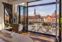 Boom-ul apartamentelor în regim hotelier începe să-și arate factura la Sibiu. Oferta crește cu peste 30%, dar gradul de ocupare scade, taxele apasă, iar unii proprietari ies din afacere Apartamente în regim hotelier Sibiu și scăderea gradului de ocupare