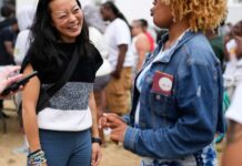Francesca Hong sfidează establishmentul democrat în Wisconsin, într-o cursă care poate schimba echilibrul politic al statului Francesca Hong sfidează establishmentul democrat în Wisconsin, într-o cursă care poate schimba echilibrul politic al statului