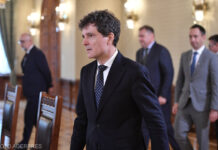 Consultări la Cotroceni pentru două dosare-cheie: Legea salarizării și jaloanele PNRR intră în etapa decisivă Consultări la Cotroceni pentru două dosare-cheie: Legea salarizării și jaloanele PNRR intră în etapa decisivă