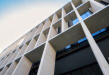 Moody’s reconfirmă ratingurile Băncii Transilvania: stabilitate pentru emitent, dar riscuri în continuare pentru depozite Moody’s reconfirmă ratingurile Băncii Transilvania: stabilitate pentru emitent, dar riscuri în continuare pentru depozite