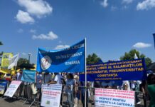 Noua lege a salarizării ține Guvernul și sindicatele din educație la distanță: peste 300.000 de angajați așteaptă soluții Noua lege a salarizării ține Guvernul și sindicatele din educație la distanță: peste 300.000 de angajați așteaptă soluții