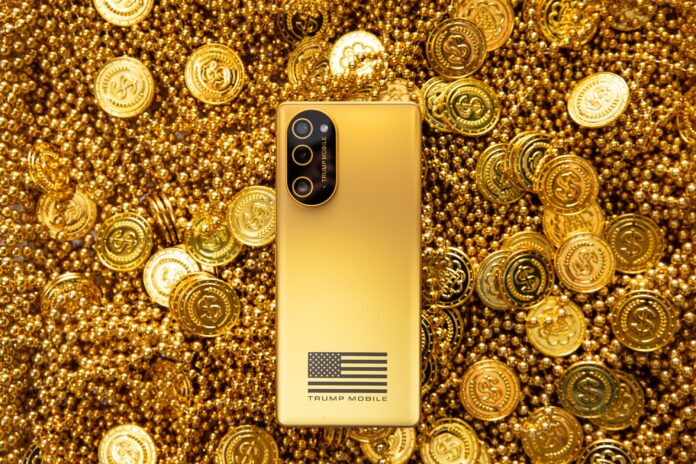 Trump T1 Phone se scumpește cu 250 de dolari, fără schimbări de hardware: prețul urcă la 749 de dolari