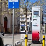 Transportul verde finanțat prin PNRR depășește țintele: 1.147 de vehicule și 5.278 de puncte de încărcare raportate