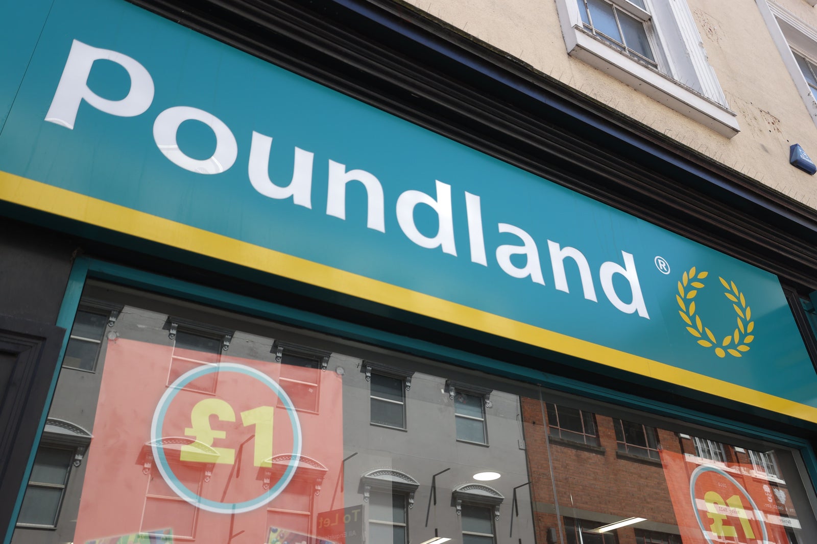 Insolvența Poundland pune mii de joburi în pericol