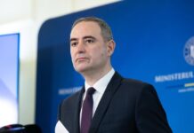 La ECOFIN, România cere reguli europene care să aducă mai mult capital companiilor românești și să dezvolte piețele financiare La ECOFIN, România cere reguli europene care să aducă mai mult capital companiilor românești și să dezvolte piețele financiare