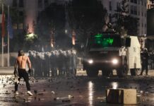 Edi Rama acuză forțe străine că alimentează protestele violente din Albania pentru a bloca aderarea la UE