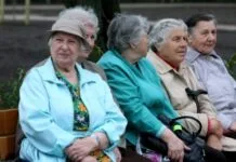 România avea 4,67 milioane de pensionari la finele lui septembrie. Pensia medie a fost de 2.785 de lei România avea 4,67 milioane de pensionari la finele lui septembrie. Pensia medie a fost de 2.785 de lei