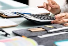 Taxarea firmelor, între nevoia de venituri a statului și spațiul de dezvoltare al companiilor: avertismentul lui Dan Manolescu Taxarea firmelor, între nevoia de venituri a statului și spațiul de dezvoltare al companiilor: avertismentul lui Dan Manolescu