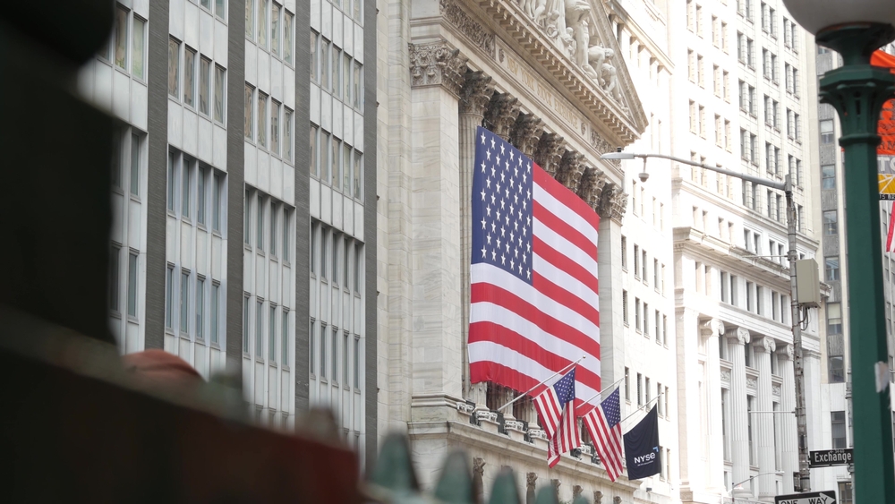 Băncile americane raportează profituri mai mari, dar inflația și dobânzile ridicate mențin îngrijorarea investitorilor